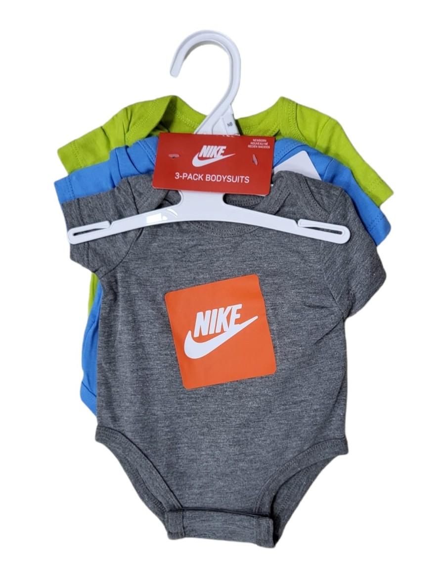 BODY BABY NIKE VERBIAGE 3-TEILIGER BODY 60 % BAUMWOLLE 40 % POLYESTER-56J548-EB5