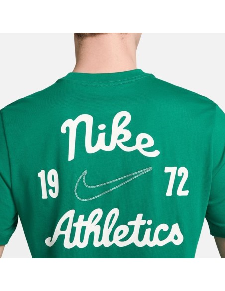 Nike Sportswear Varsity Herren-T-Shirt – Grün