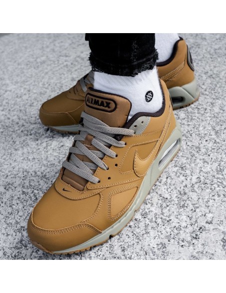 Nike Air Max IVO Zapatillas Hombre - Marrón