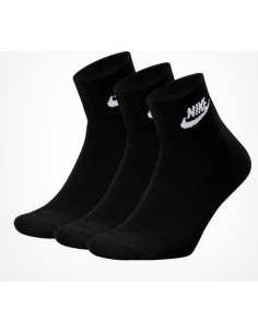 Nike Sportswear Everyday Essential Socken im Dreierpack -...