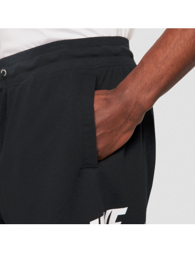Nike Club Alumni Men's Shorts - Black