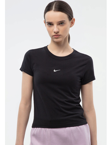 Nike Sportswear Damen T-Shirt mit kurzem Slim...