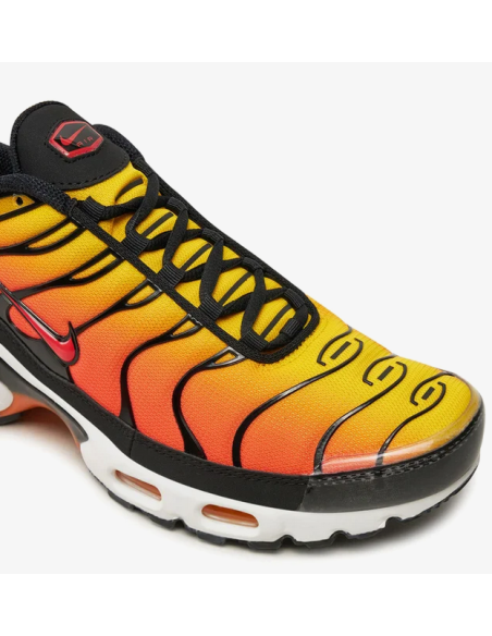 Scarpe Uomo Nike Air Max Plus - Nero/Arancio