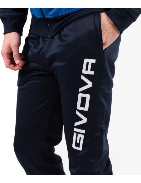 CHANDAL GIVOVA CUBA