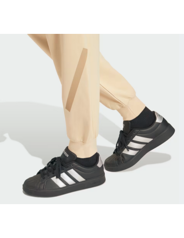 Adidas Z.N.E. Damenhose – Beige