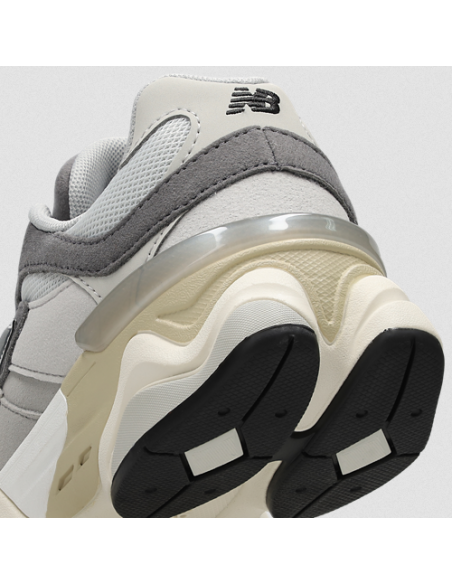 Scarpe Donna New Balance 9060 - Grigio